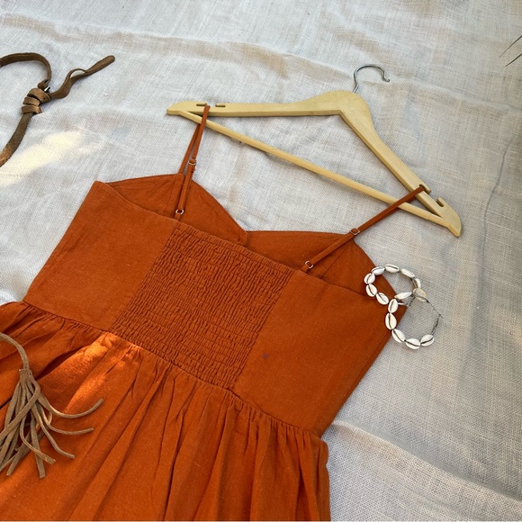 SOLD ❌ H&M Rust Dress with Buttons - Picture 10 of 10
